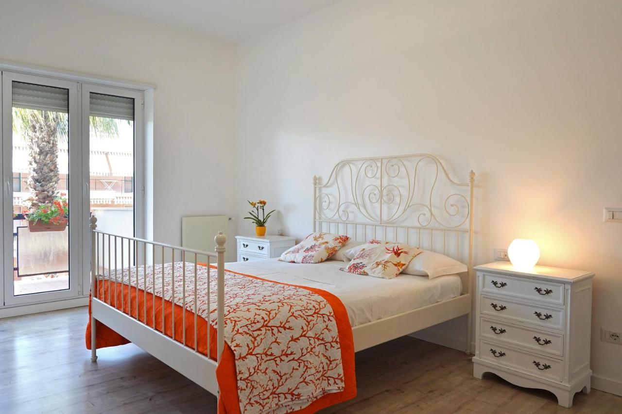 Piazza Lauro Suites Sorrento Luaran gambar