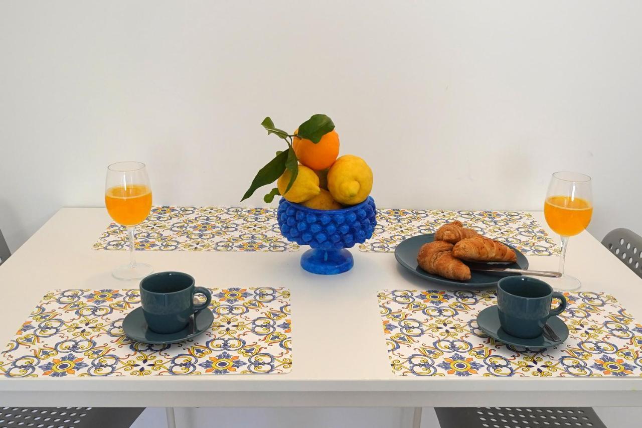 Piazza Lauro Suites Sorrento Luaran gambar
